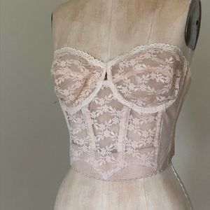 Vintage cream lace bustier